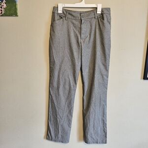 Lee Wrinkle Free Gray Straight Leg Pants Size 10 Business Office Career